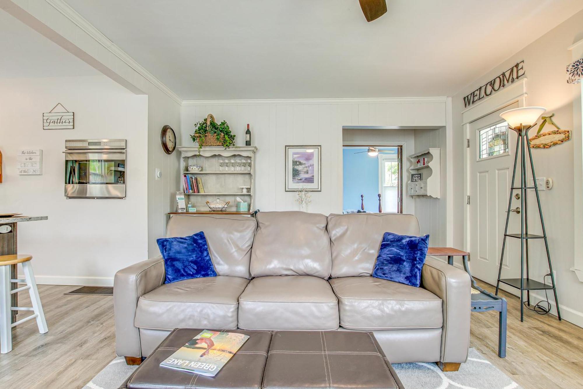 Lavish House With Patio - 2 Blocks To Green Lake! Екстер'єр фото